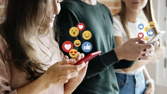 Clipper, Mengganti atau Melengkapi Kerja Buzzer?